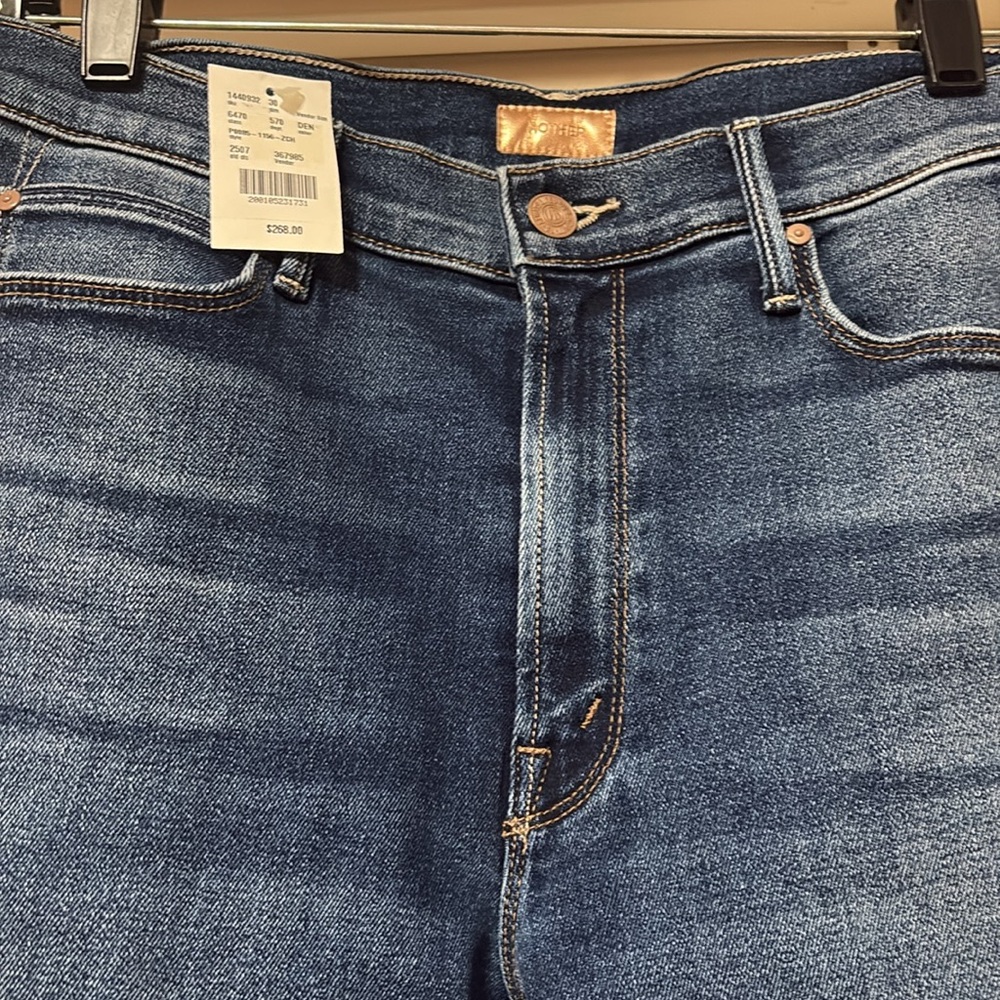 Lil Mother Jeans The Doozy in Scorching Hot - Picture 5 of 5